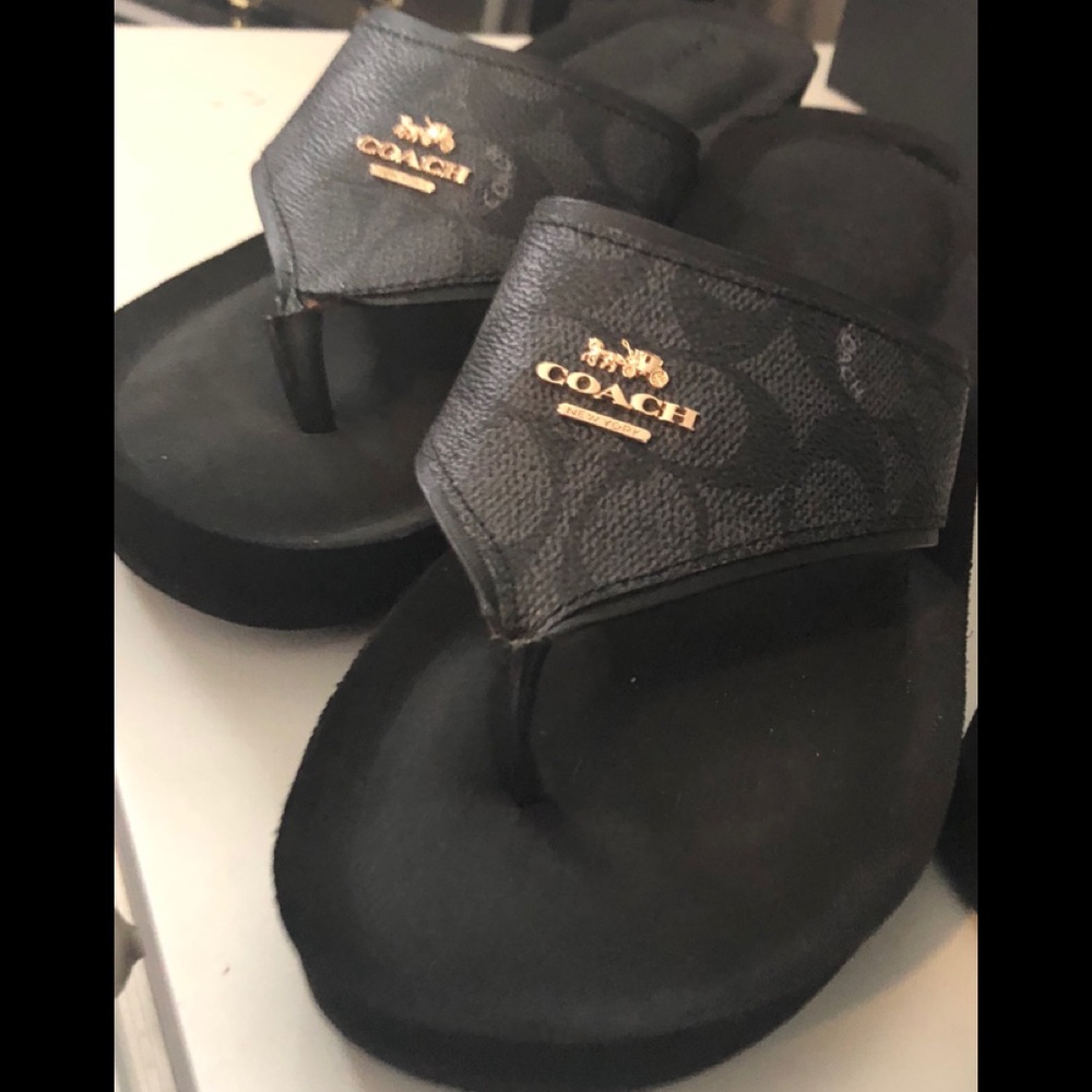 Coach flip flops